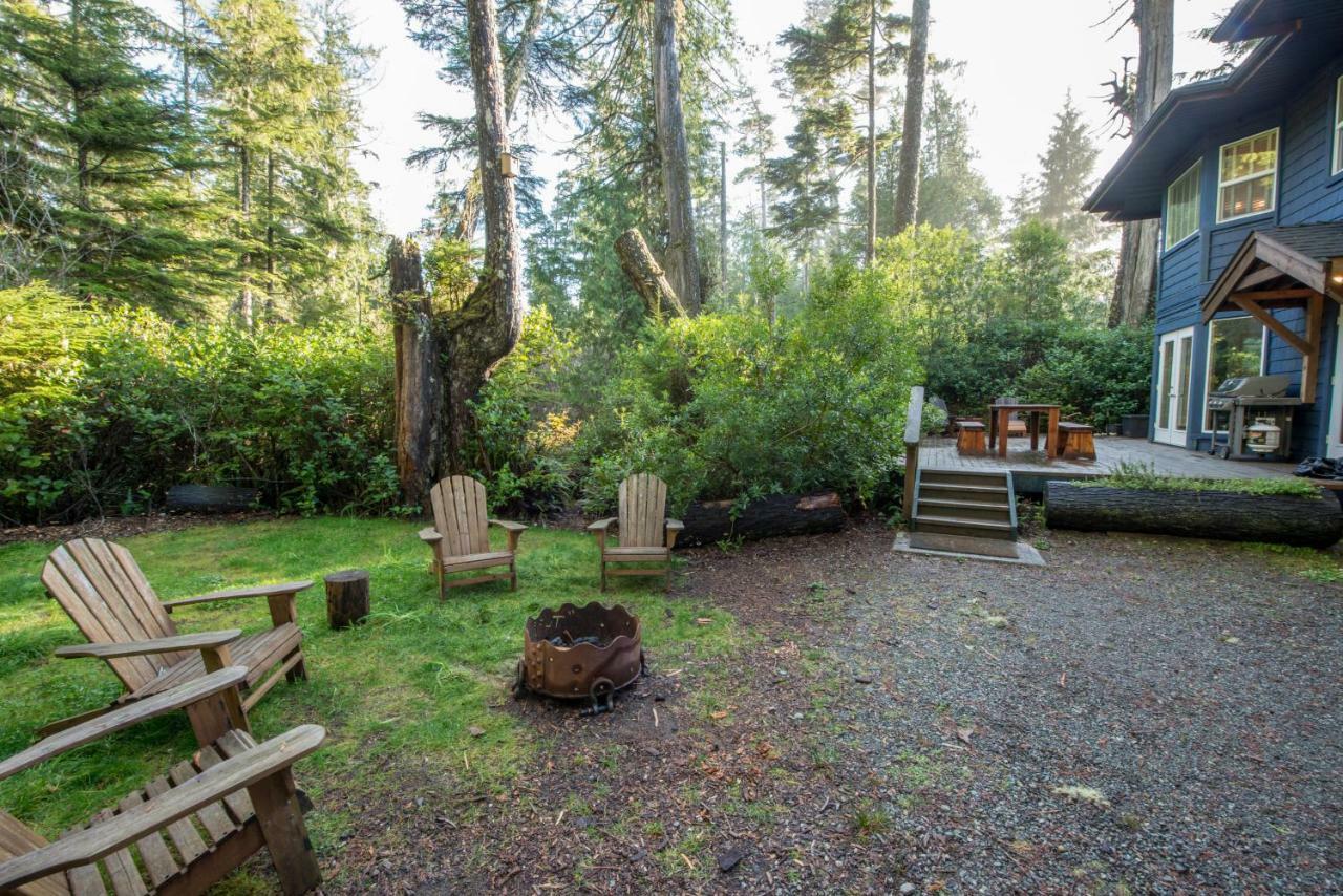 Chesterman Hideaway Hotel Tofino Exterior photo